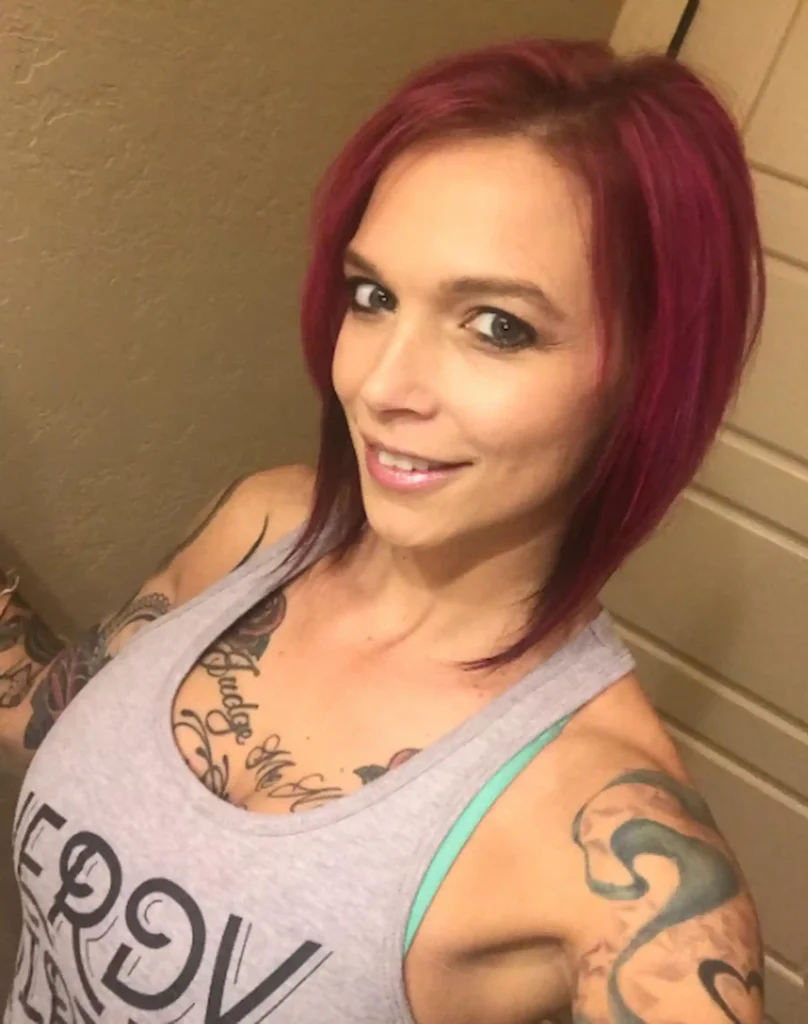 dennis sturdivant recommends Anna Bell Peaks Net Worth