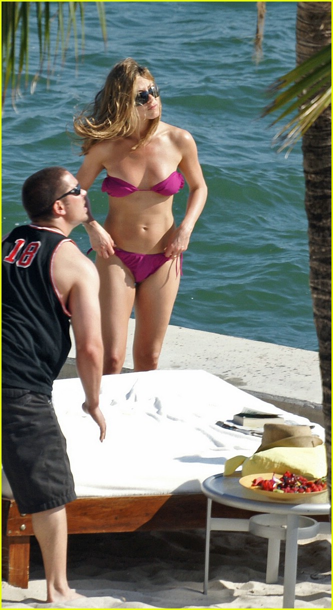 albert climacosa share jennifer aniston swim suit photos