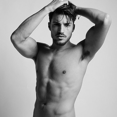 brandon polen recommends Mariano Di Vaio Nude