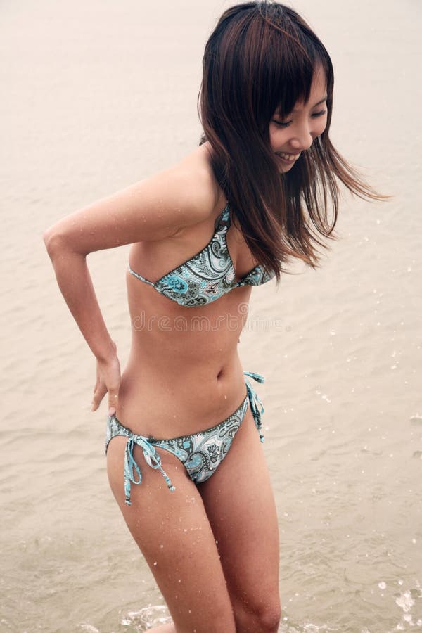 april mcvey recommends Asian Teen Idol Swimsuit