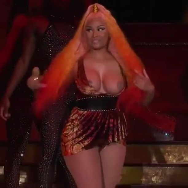 bryan benedetti recommends nicki minaj tit slip pic