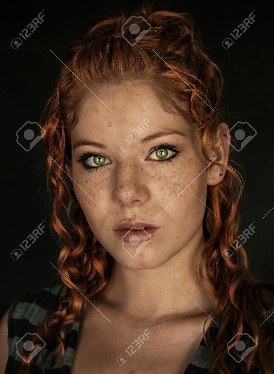 dee aubrey recommends Redhead Woman With Green Eyes