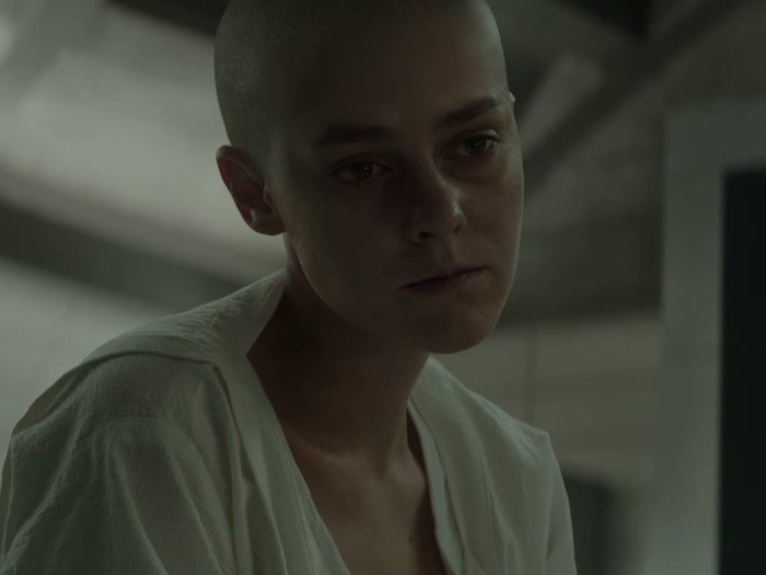 bruce baylor recommends Bald Girl In Mockingjay Part 2