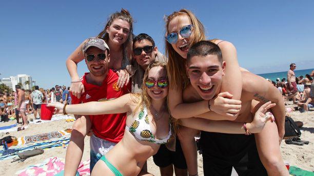 Spring Break Flash nebenan com