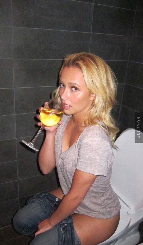 christy peoples share hayden panettiere real nude photos