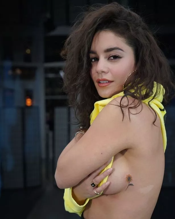 ana hie recommends Vanessa Hudgens Nude Ics