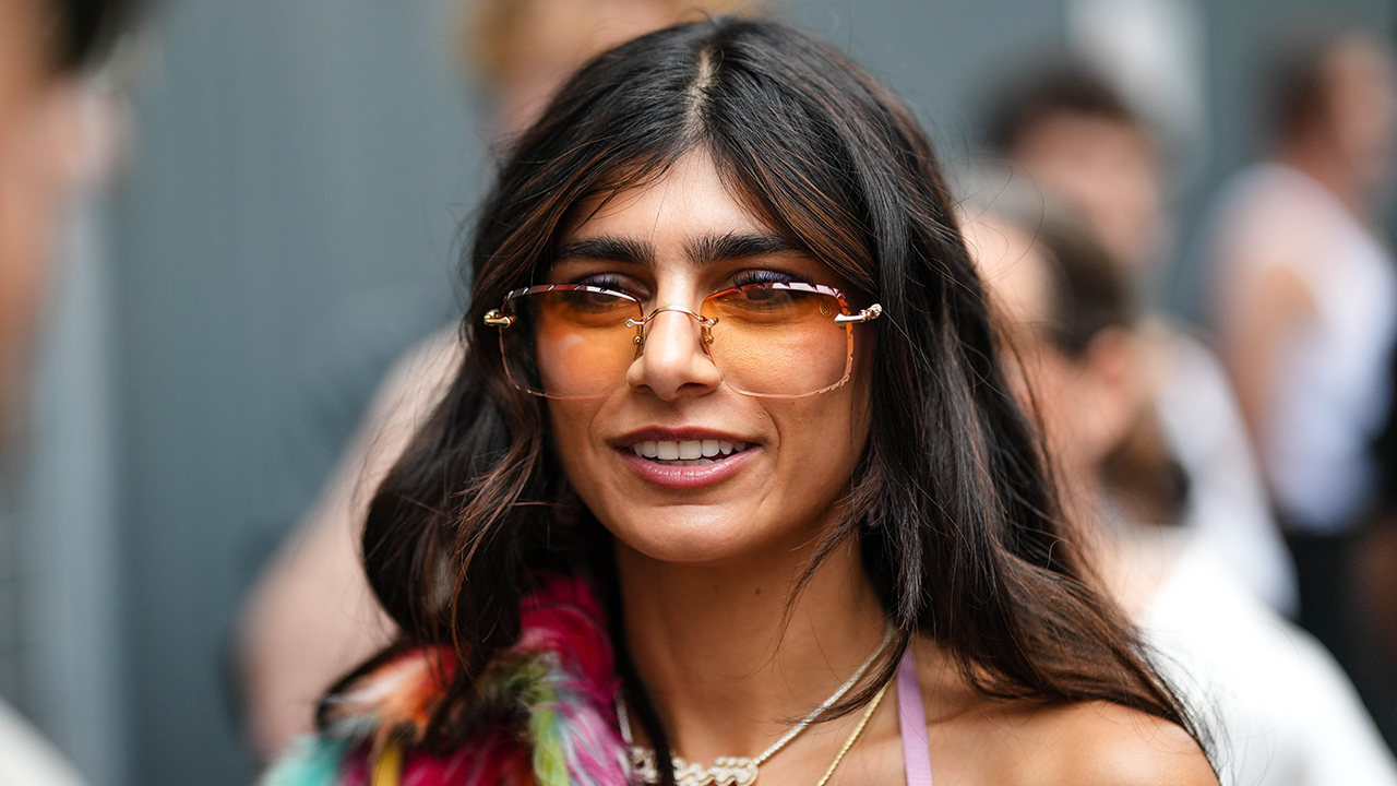 anna feller add photo free mia khalifa sex videos