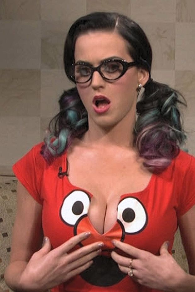 carrie cosgrove add photo katy perry tits pics