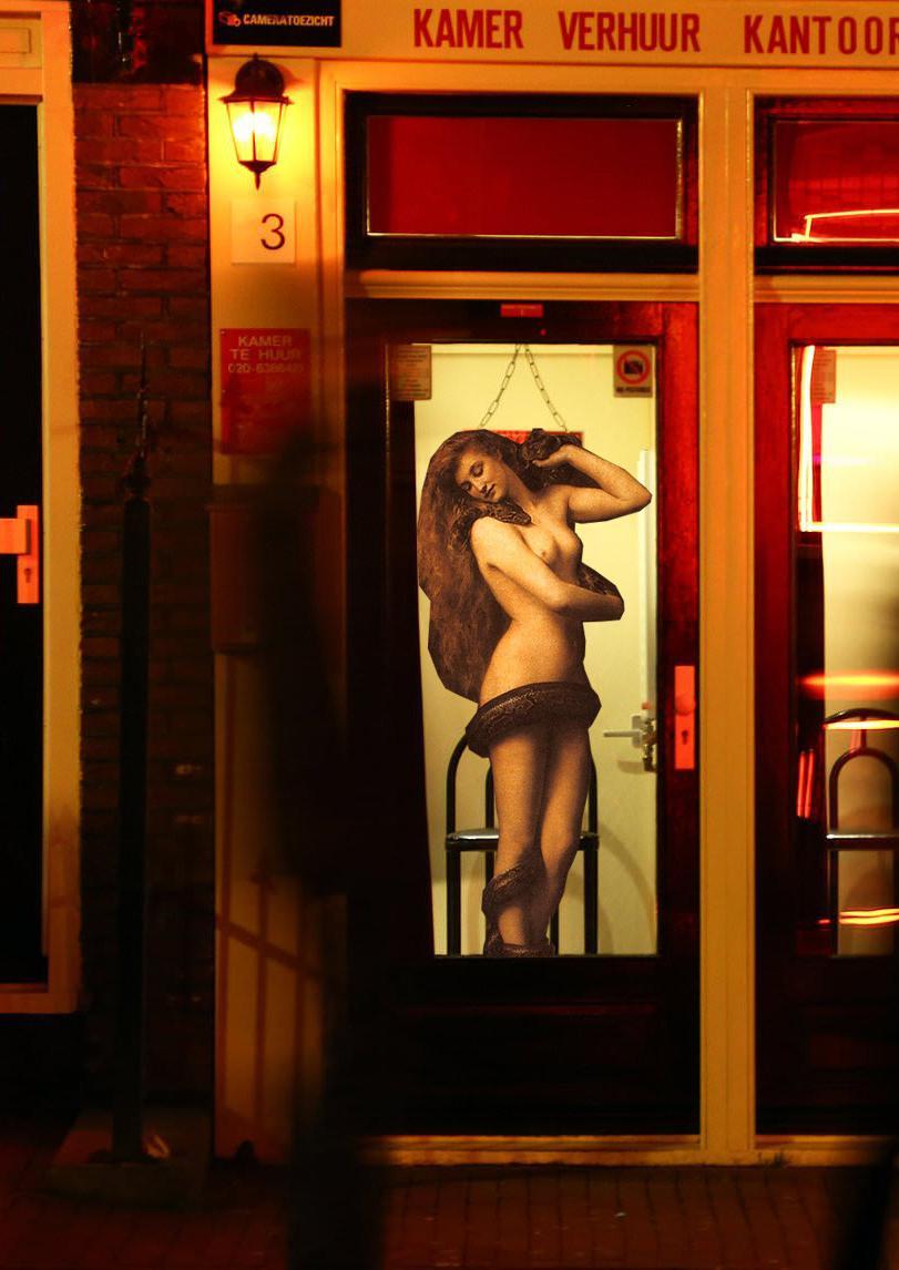 casey ferguson share red light district amsterdam xxx photos