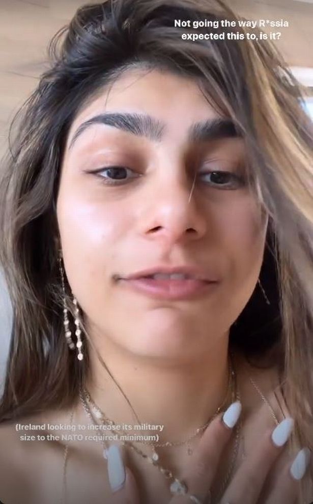 camille jourdain recommends mia khalifa without makeup pic