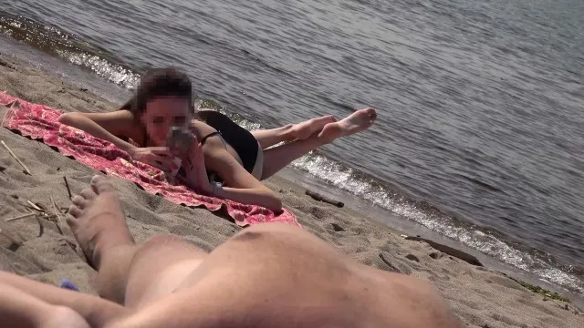 brandon upson recommends porn bulges on public beach pic