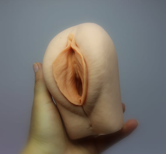 Biggest Vagina On Earth son pics