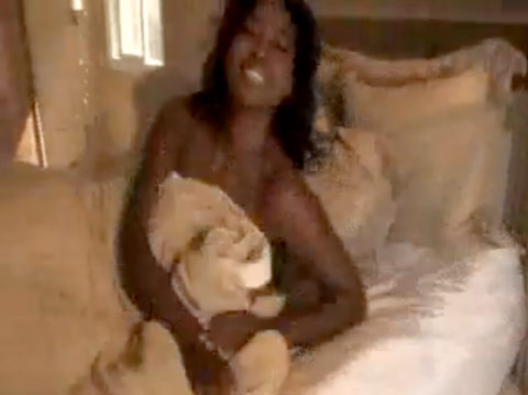 Kenya Moore Nude wife dp