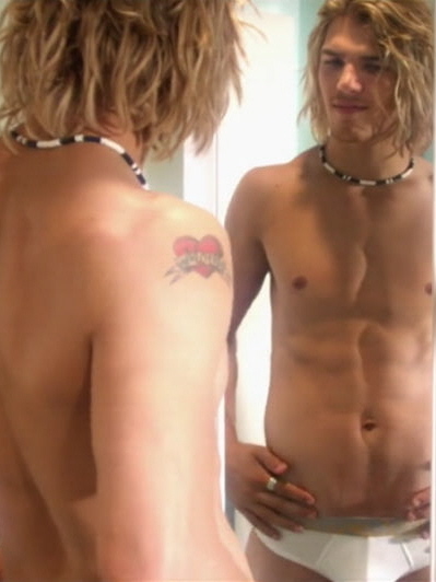 christina bromley recommends chris zylka full frontal pic