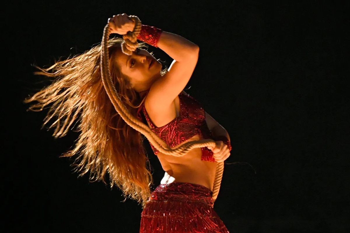 christina rowe recommends shakira belly dance video pic