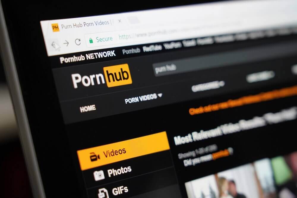 crystal bug recommends Porn Hub For Mobile