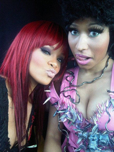 bhineng consultado add photo is nicki minaj lesbian