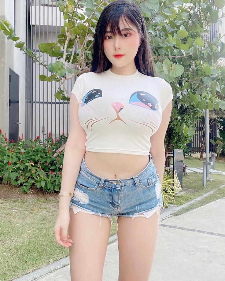 alex gatica recommends thai teen big tits pic