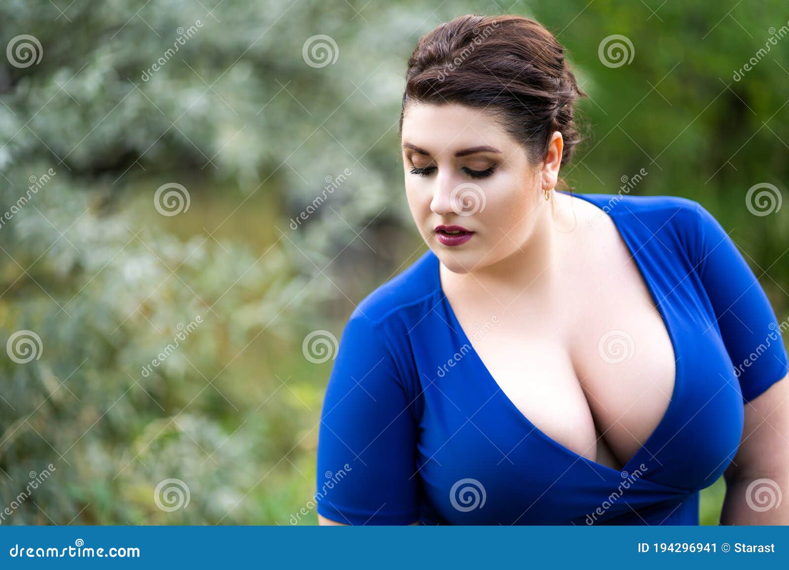 dean hagen recommends big tits blue dress pic