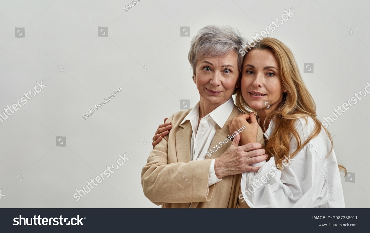alice strong recommends Girl Seduces Older Woman