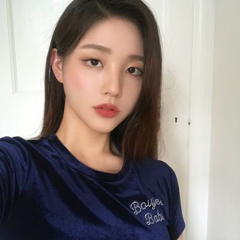 calista collins add photo cute korean girl selfie