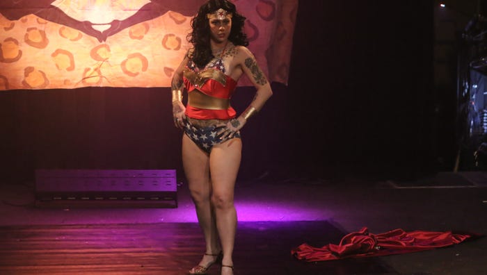 dan coon recommends Danielle Colby Burlesque Video