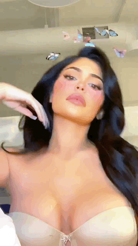 bruce laforce recommends kylie jenner hot gif pic
