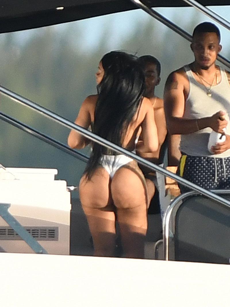 daniel silaban recommends blac chyna butt naked pic