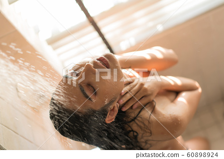 anna witherington recommends hot teen taking a shower pic