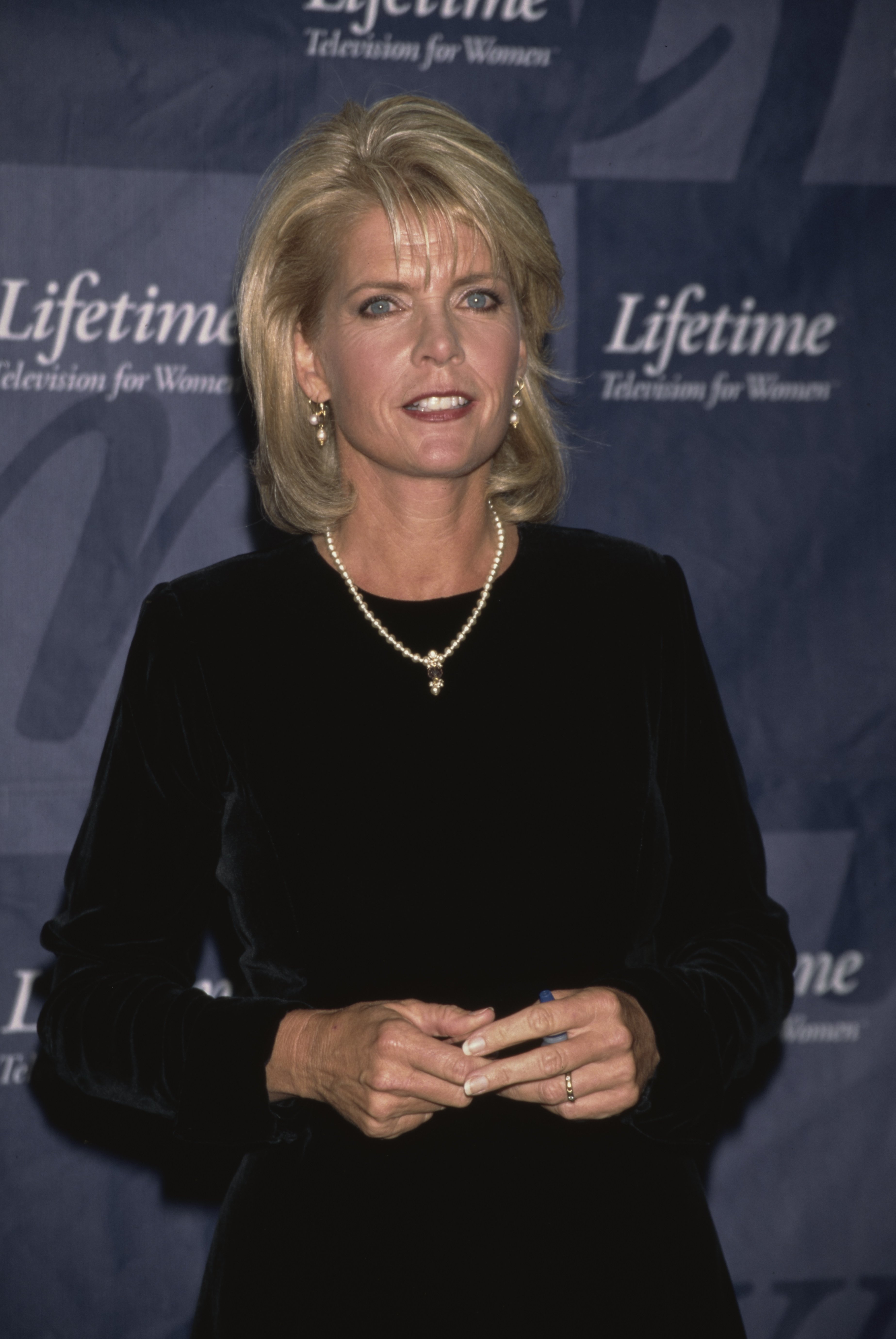 chad l recommends Meredith Baxter Breast Exam