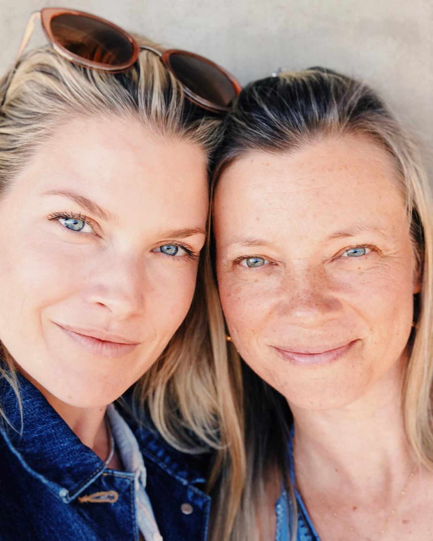 austin yost recommends amy smart in bikini pic