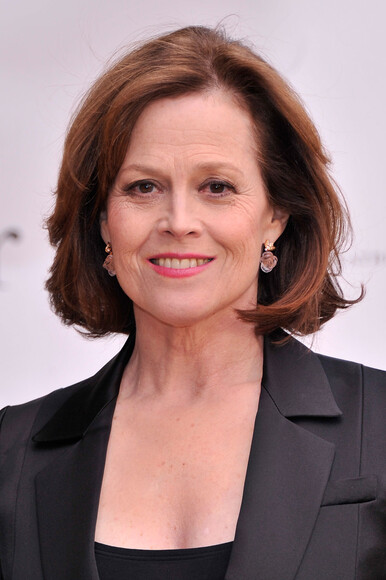 Sigourney Weaver Bra Size massage bordeaux