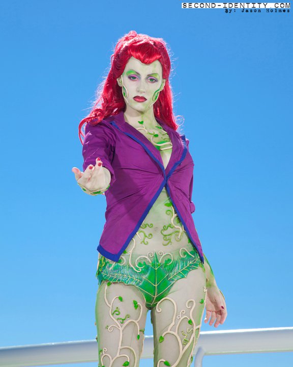 Poison Ivy Arkham Asylum Costume tug tug