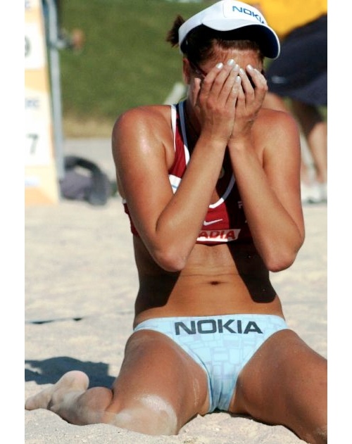 female athlete camel toe