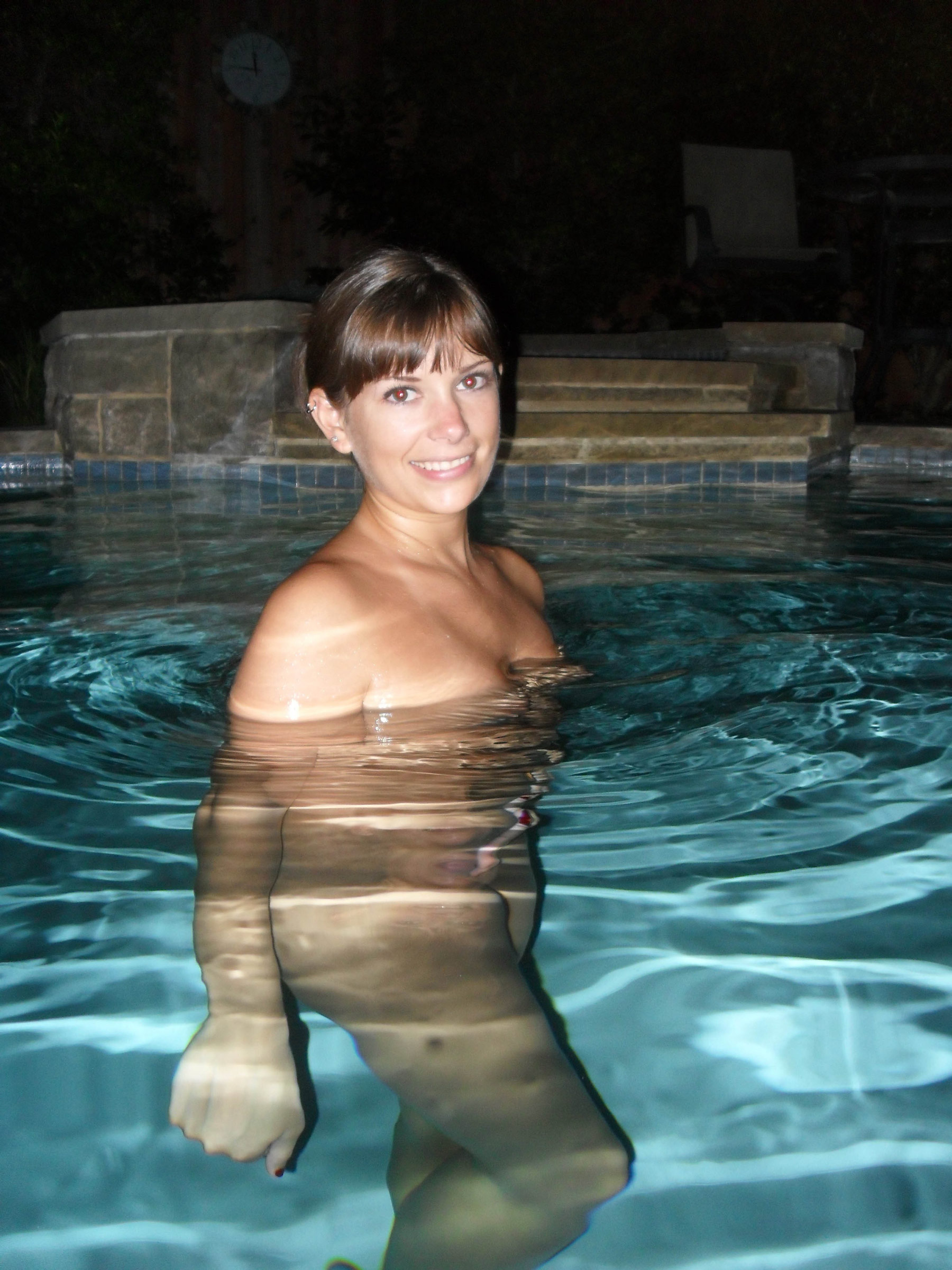 anna hibbert recommends Amateur Naked Pool