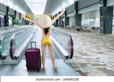 don thornburg recommends Hot Airport Photos