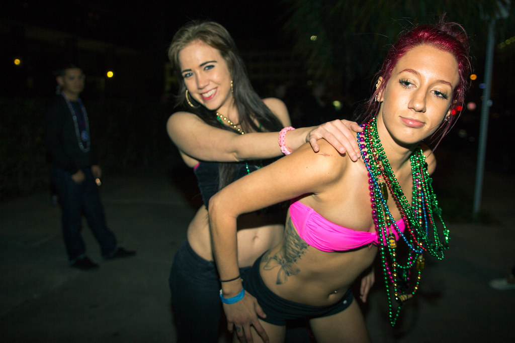annalisa cyrus recommends Drunk Mardi Gras Girl