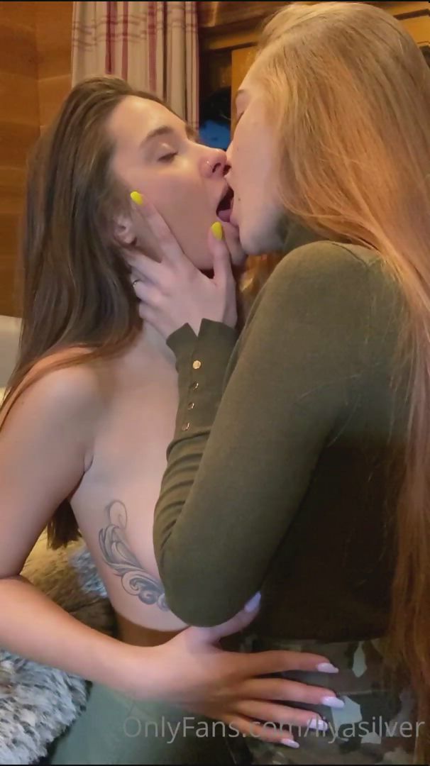 cathie lynch recommends liya silver lesbian pic