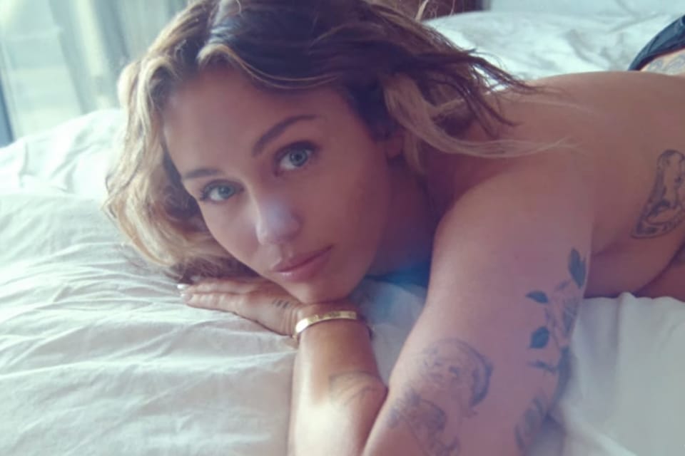 Real Miley Cyrus Sex futa expansion