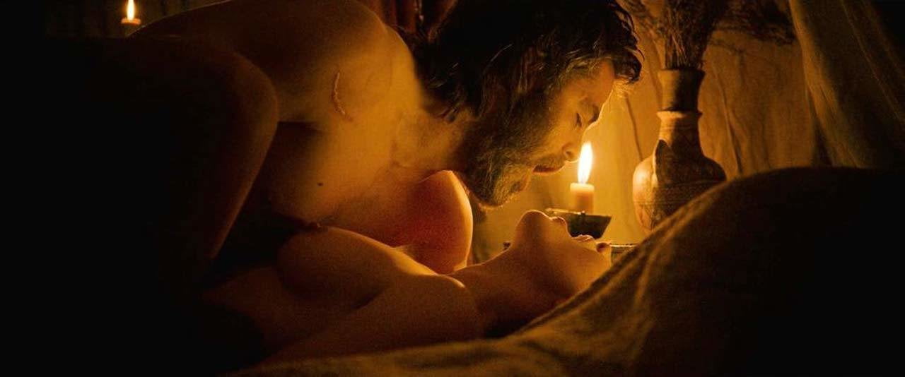 danny vic recommends Florence Pugh Outlaw King Nude