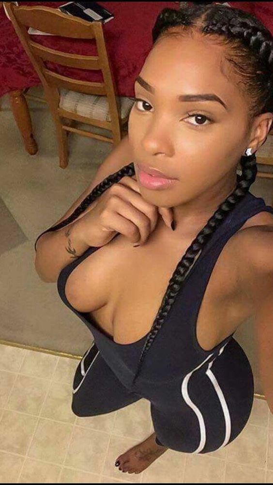 sexy black women selfies