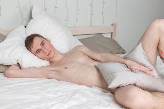 amy jones roberts recommends Naked Teen Boys Sleeping