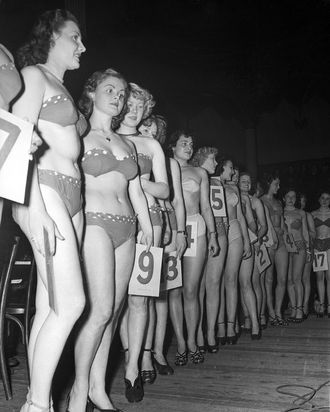 bob conder recommends Vintage Nude Beauty Contest