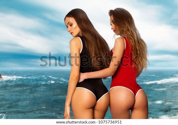 Hot Chicks At The Beach invisible not