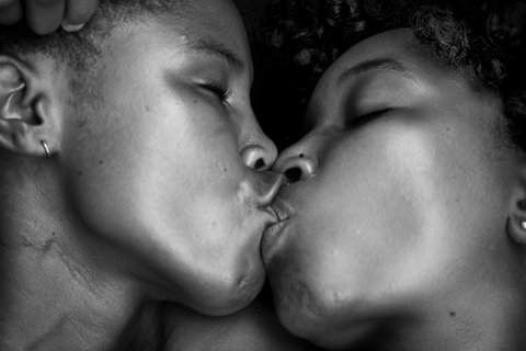 antonela bustamante recommends Black Lesbians Making Out