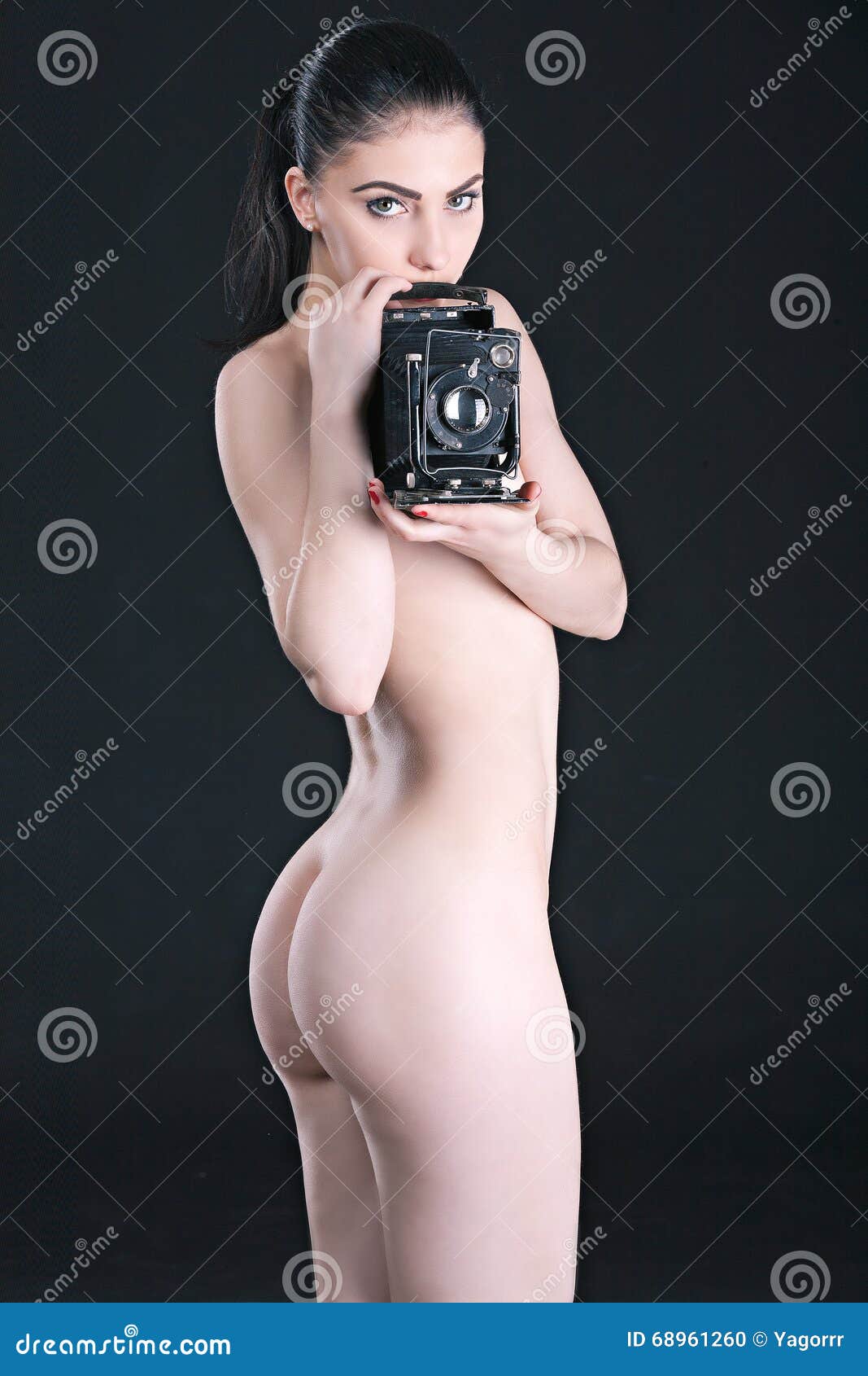 Nude Girls On Camera gallery nude