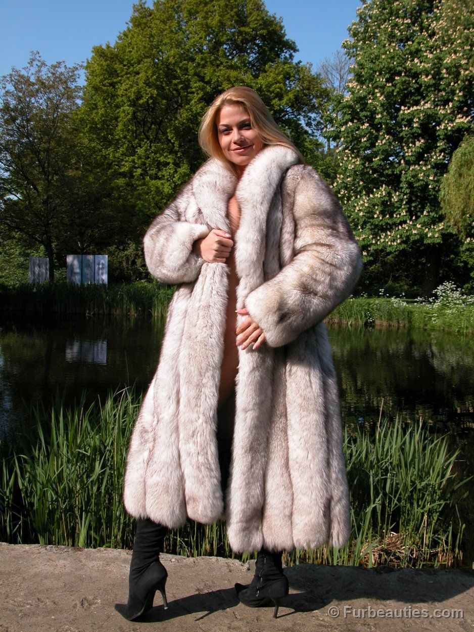 becky herrin add photo naked under fur coat