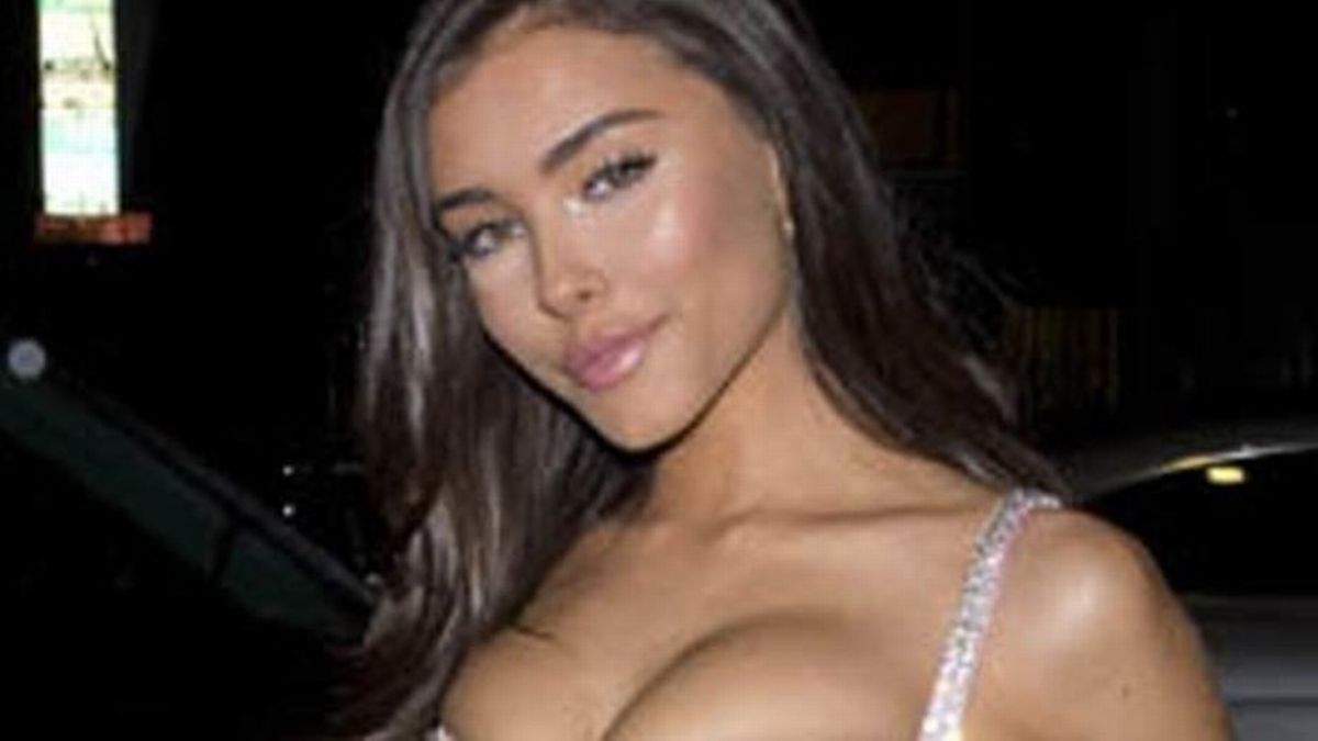 charne engelbrecht share madison beer tits photos