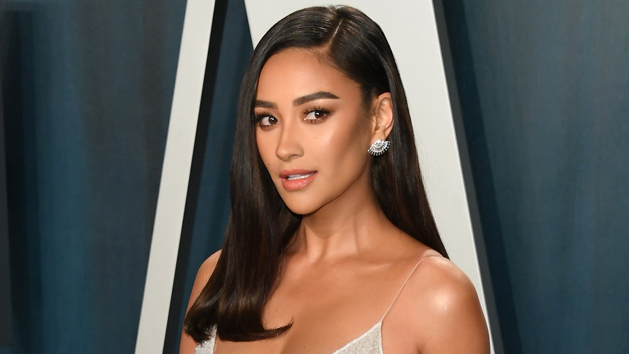 charlie hibson recommends Shay Mitchell Hot