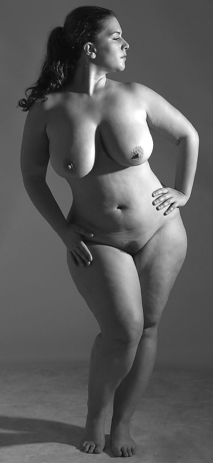 plus size nude females